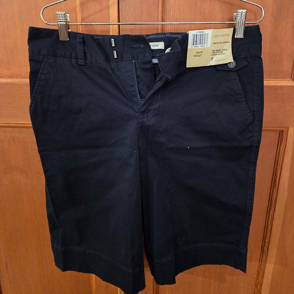 Dockers Women's Bermuda Shorts Size 8 Navy Blue Stretch Twill New With Tags